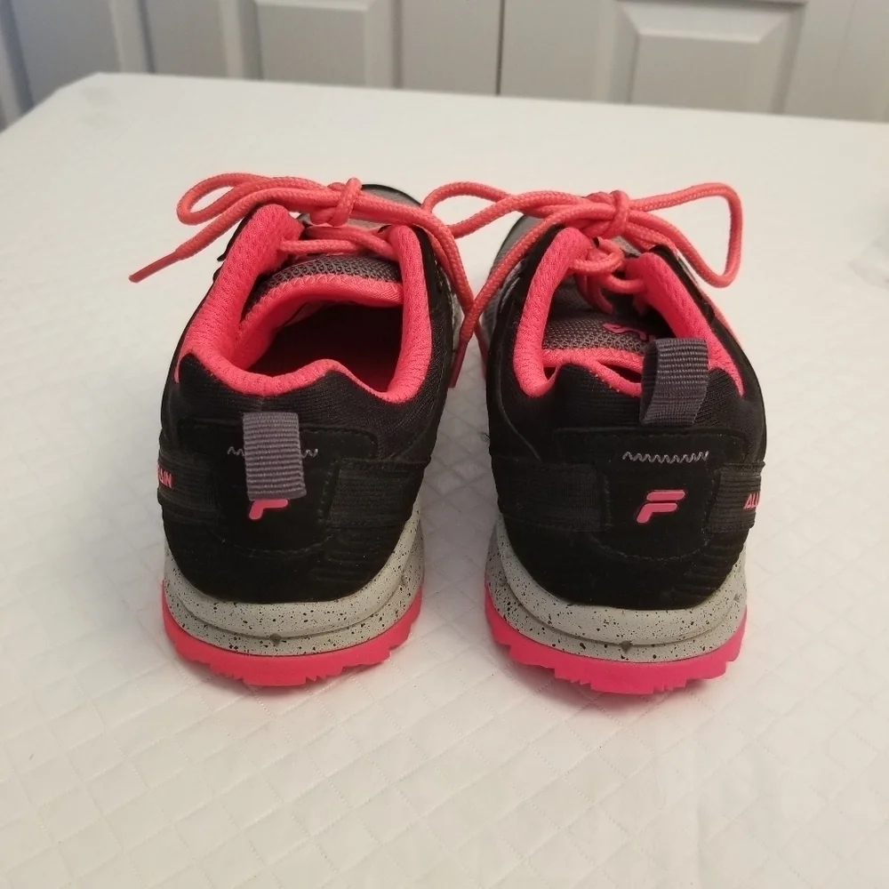 Fila Endurance EVO Cross Training Sneakers Womens Gray/Black/Pink Size 7